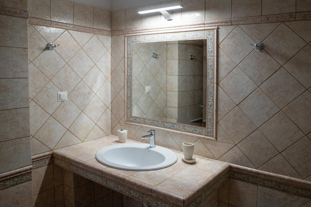 Sea View Apartment Grek Nea 4 Nea Roda Exterior photo