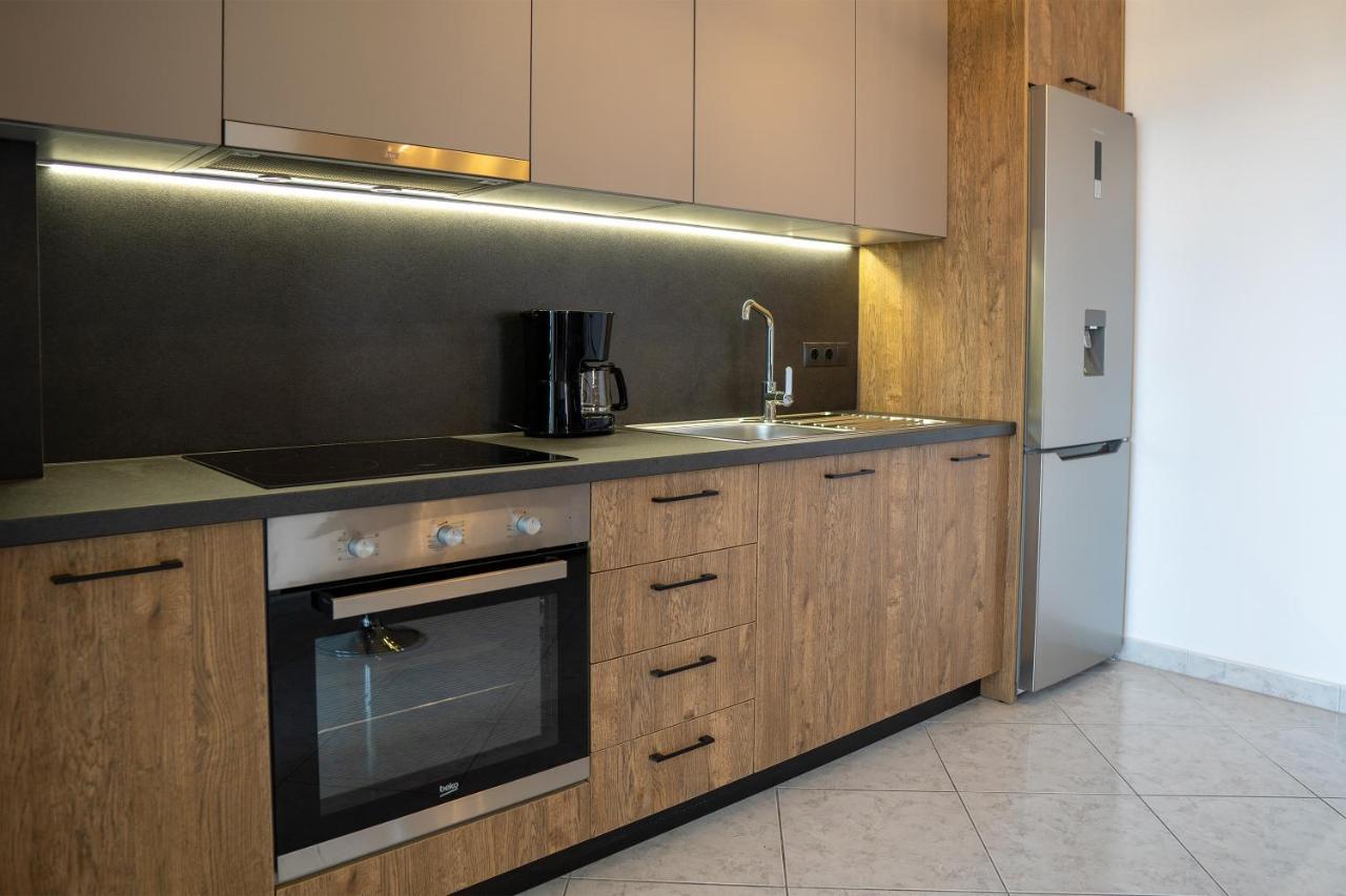 Sea View Apartment Grek Nea 4 Nea Roda Exterior photo