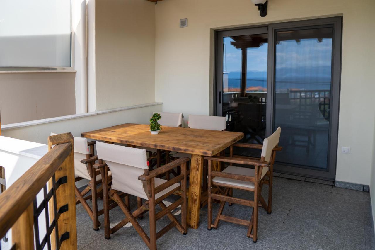 Sea View Apartment Grek Nea 4 Nea Roda Exterior photo
