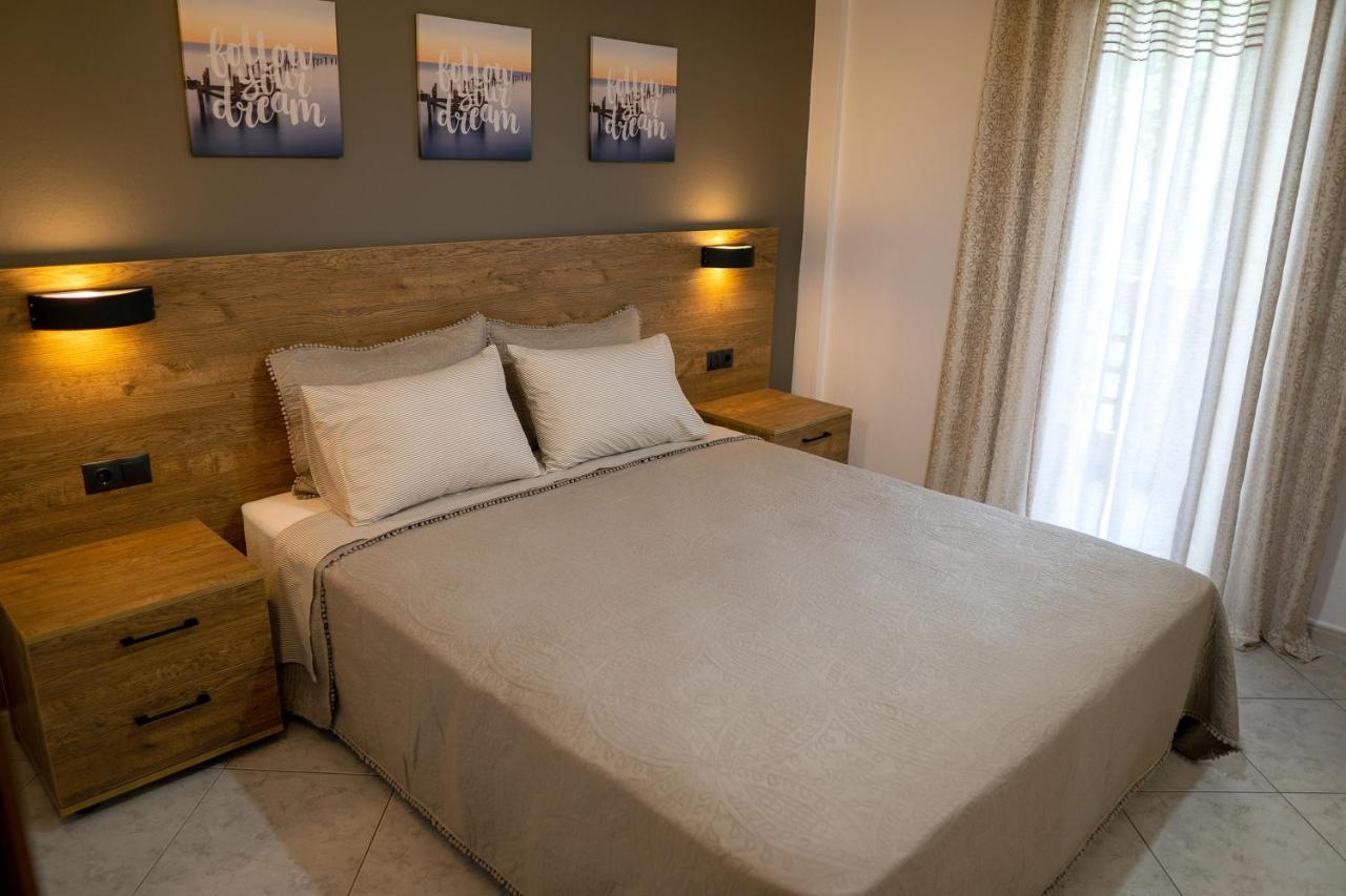 Sea View Apartment Grek Nea 4 Nea Roda Exterior photo